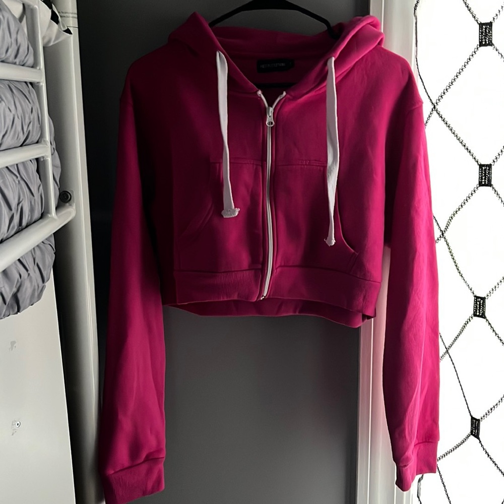 PrettyLittleThings Cropped Zip Up